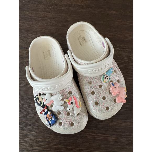 Crocs Kids Clogs 10C Glitter Pink White With Jibbitz Cocomelon Unicorn Pony - Picture 1 of 8